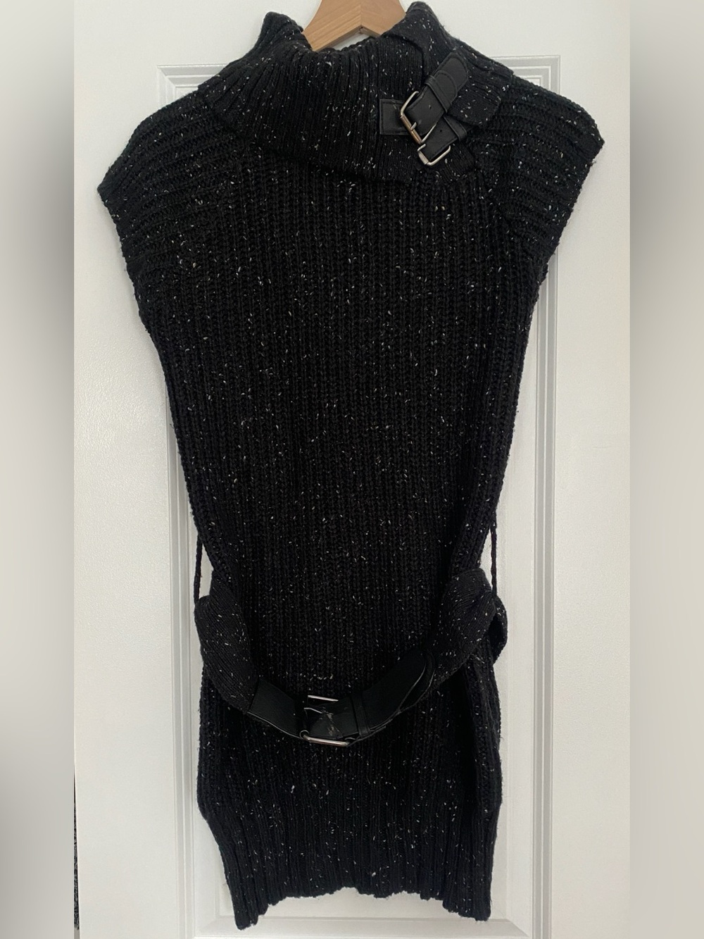 ONLY Love Collection Sleeveless Sweater Dress Size L Black Speckled Buckle